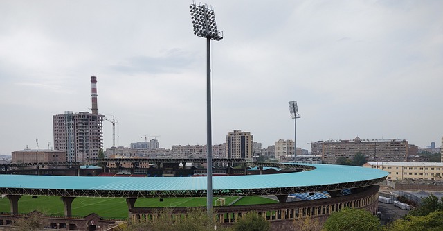 对年轻球员 对年轻球员